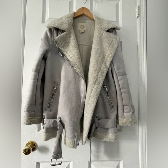 Urban Outfitters Sherpa Lined Oversized Aviator Jacket in Grey - Picture 2 of 3